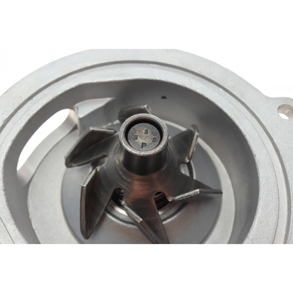 Помпа води Land Rover Discovery 2.5Td5 98-04/Defender 2.5Td5 98-16