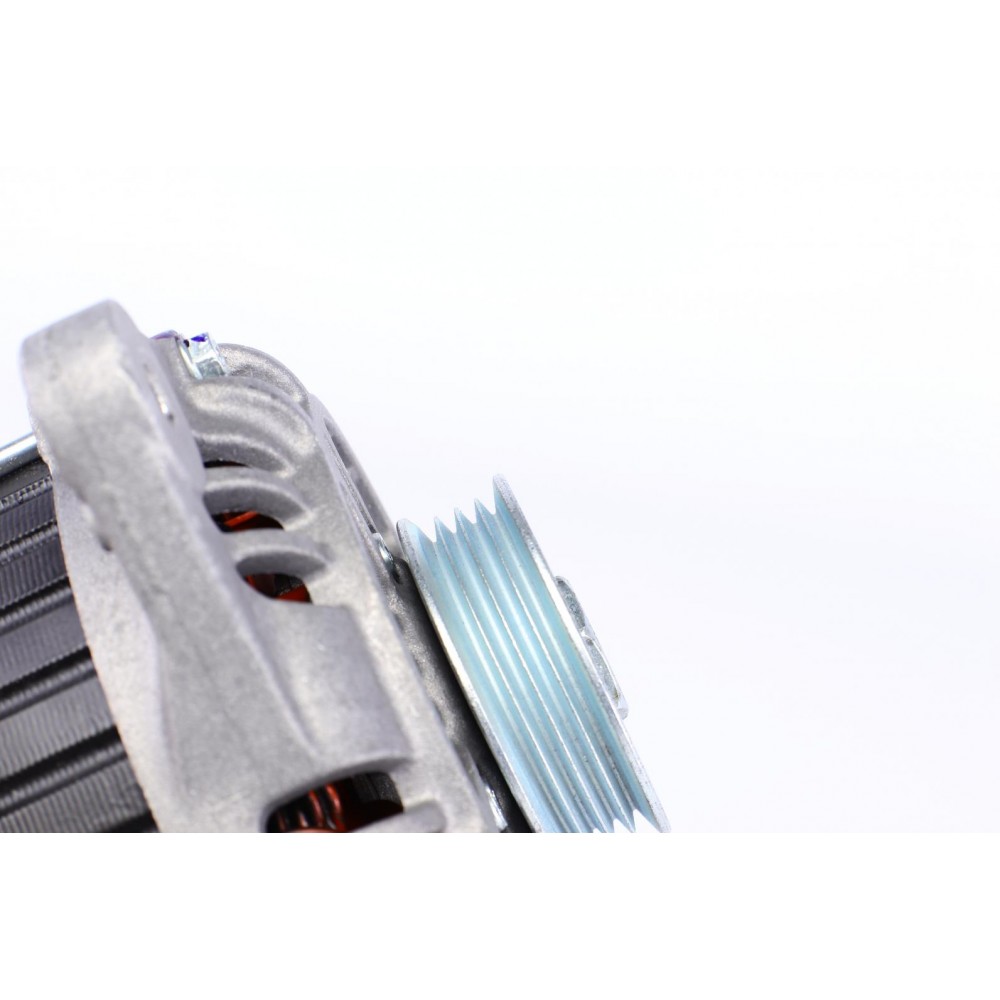 Генератор Ford Transit Tourneo 2.4D/2.5D 94-00 (12V/95A)