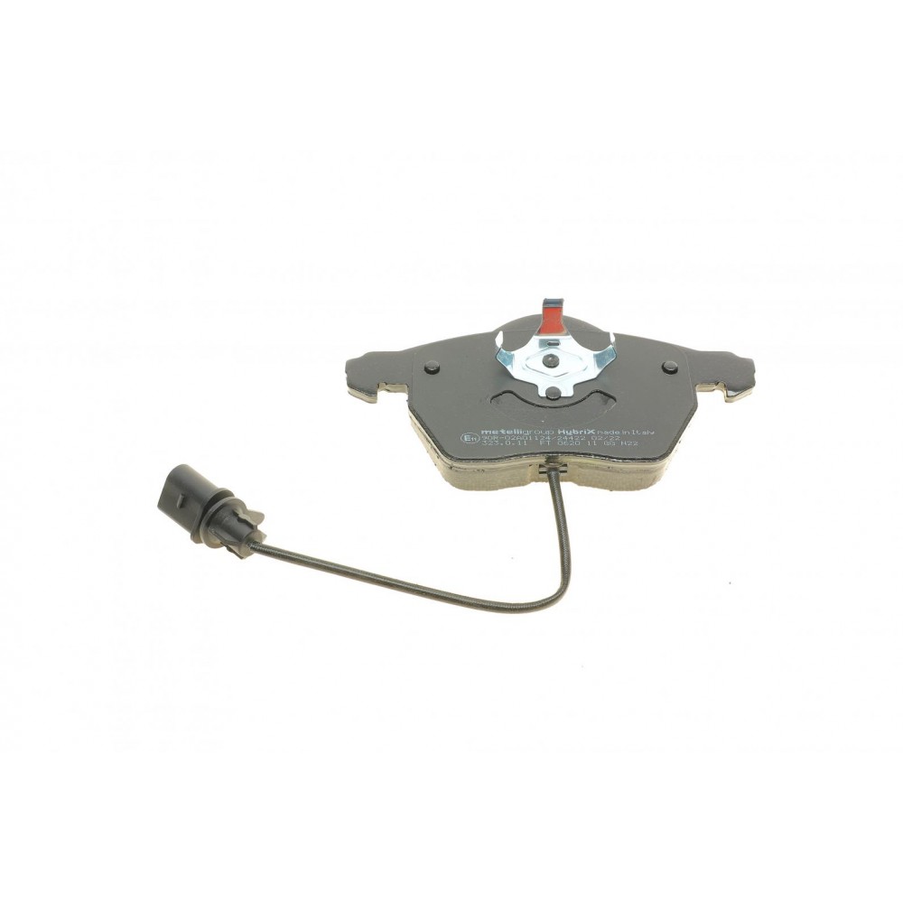 Колодки гальмівні (передні) Audi A4/A6 95-11/Skoda SuperB 01-08/VW Passat B5 00-05 (+датчики)