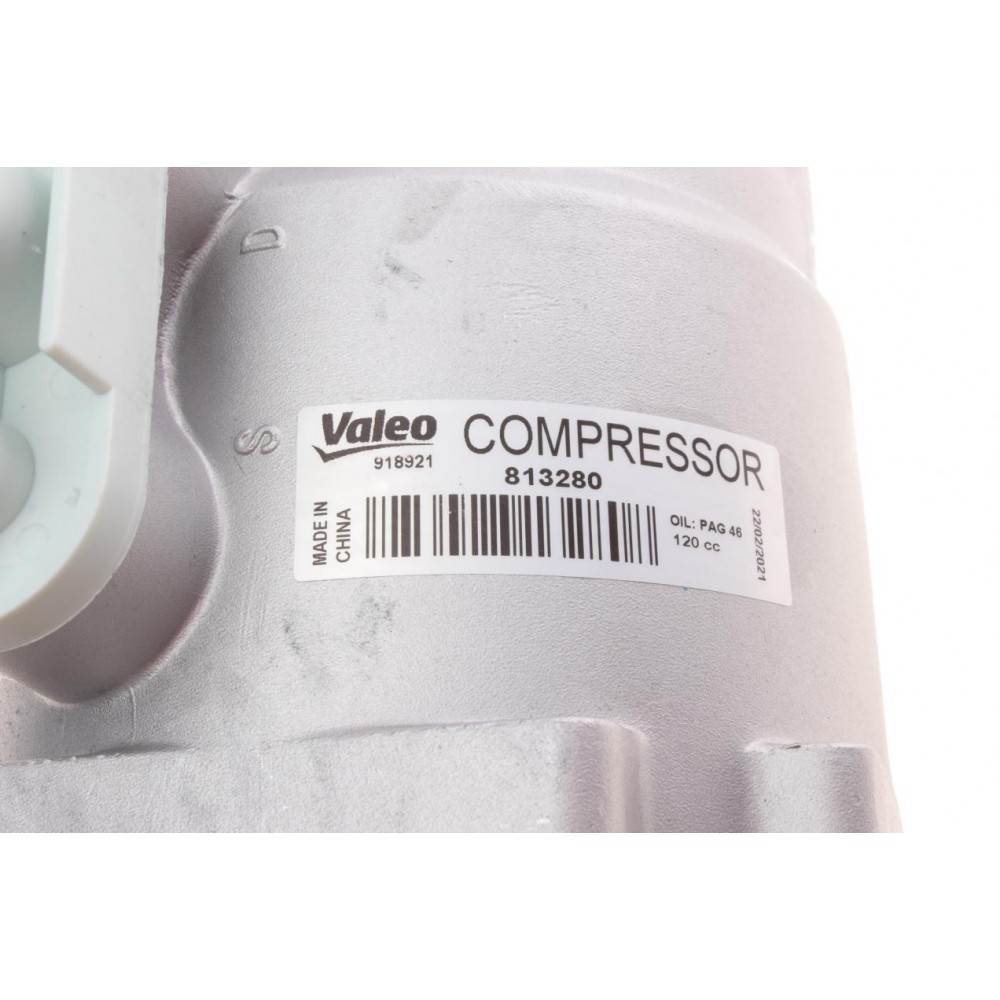 Компресор кондиціонера Ford Connect 1.8TDCi 02-13