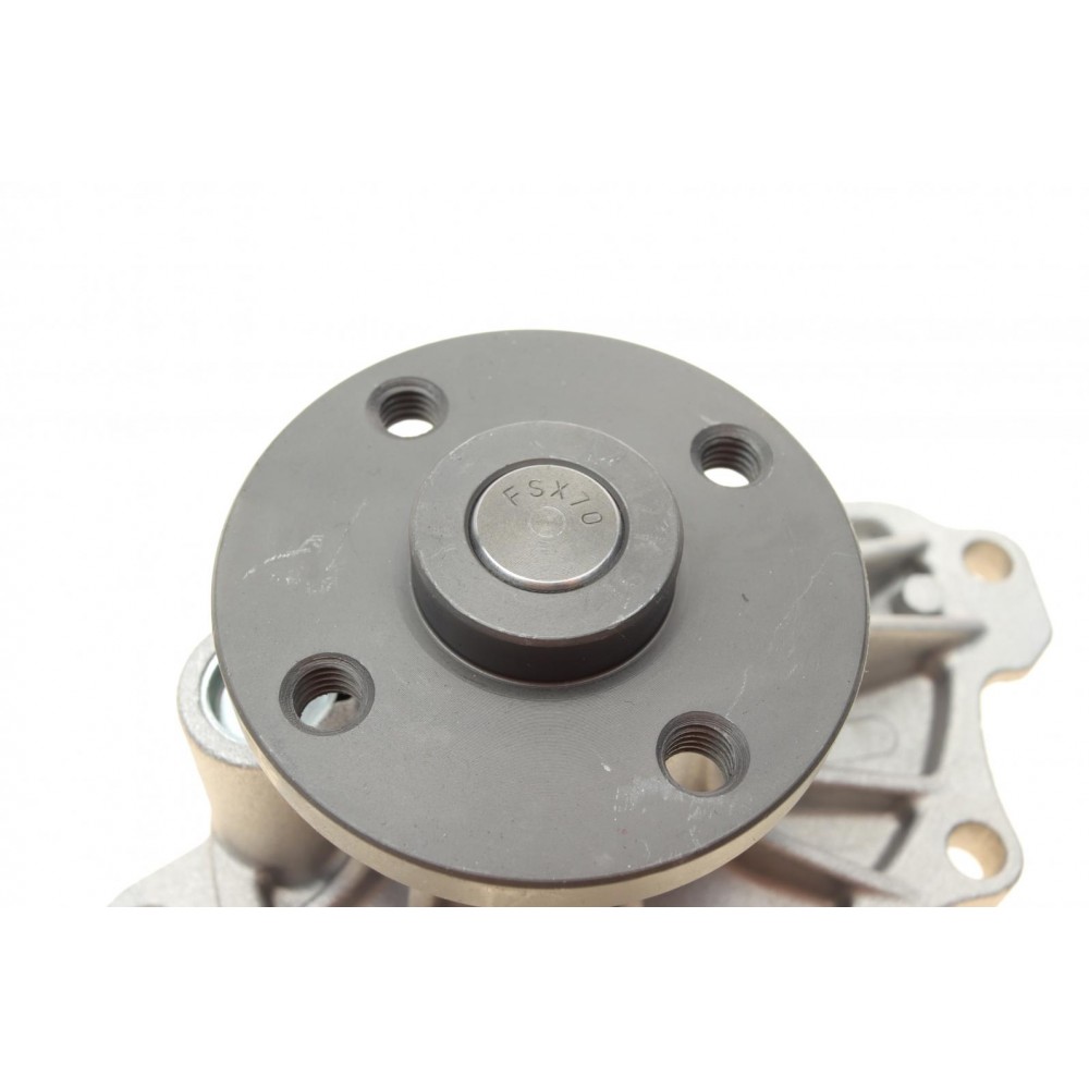 Помпа води Toyota Avensis/Camry/Corolla/Rav4 2.0/2.4/VVTi/4WD 00-/Lexus HS 09- (B/B) (7 лоп)