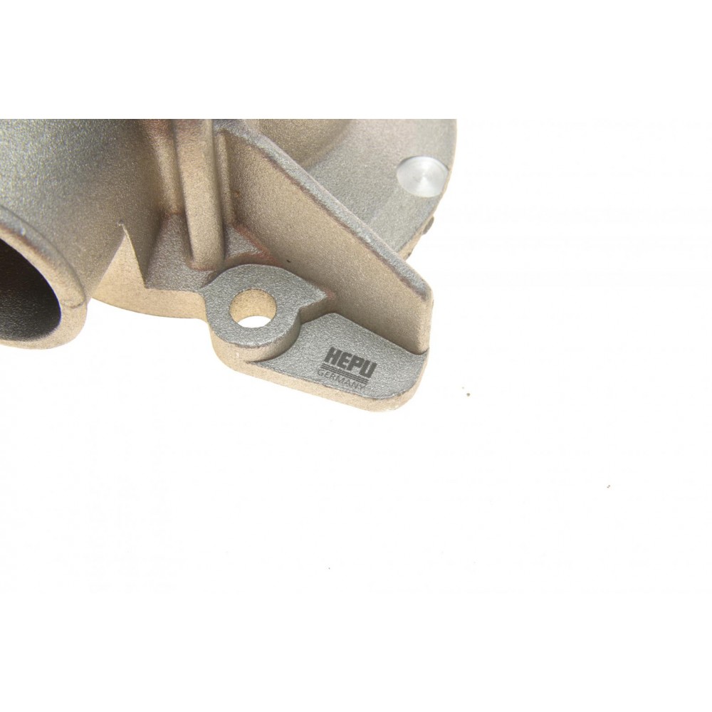 Помпа води BMW 3 (E30)/5 (E28)/ 2.4D 83-88 M21 D24