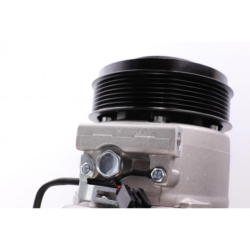 Компресор кондиціонера MB C-Class W203/S203 1.8 02-08