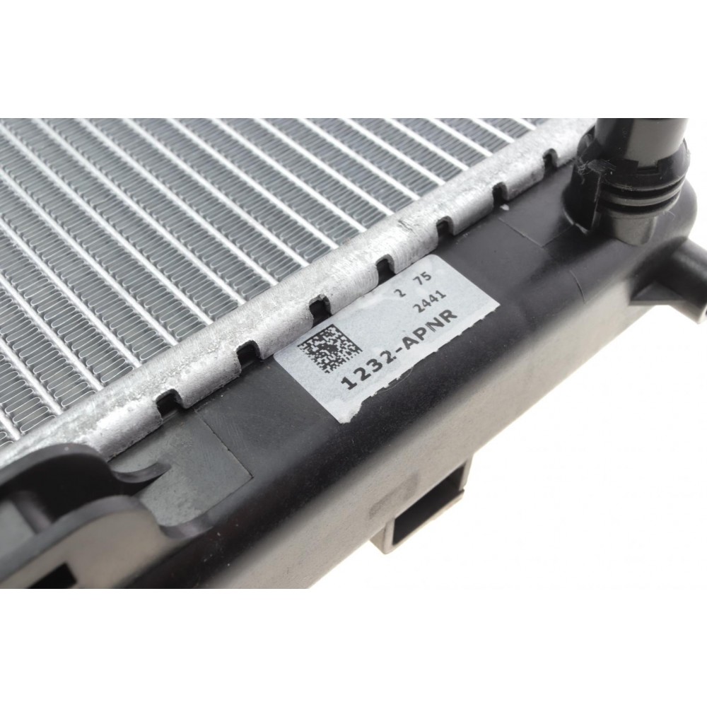 Радіатор охолодження BMW 1 (F20/F21)/3 F30/F34)/4 (F36/F33) 1.5-3.0i (B38/N20/N55)