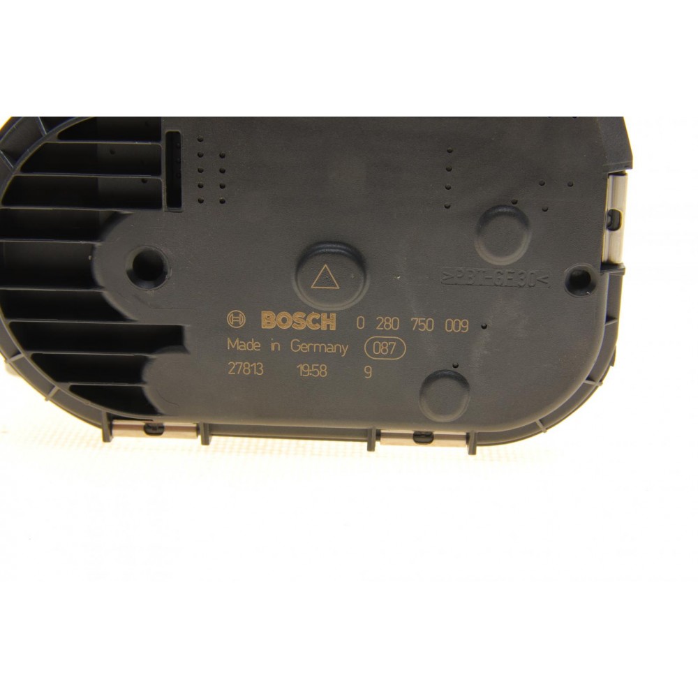 Заслонка дросельна Audi A4/A6/Skoda Superb/Passat B5 1.8T 95-10
