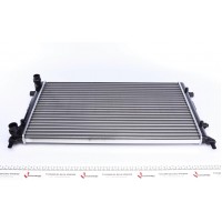 Радіатор охолодження VW Caddy 1.9TDI 03- (650x415x23) Alum. (d=32 мм/32 мм)