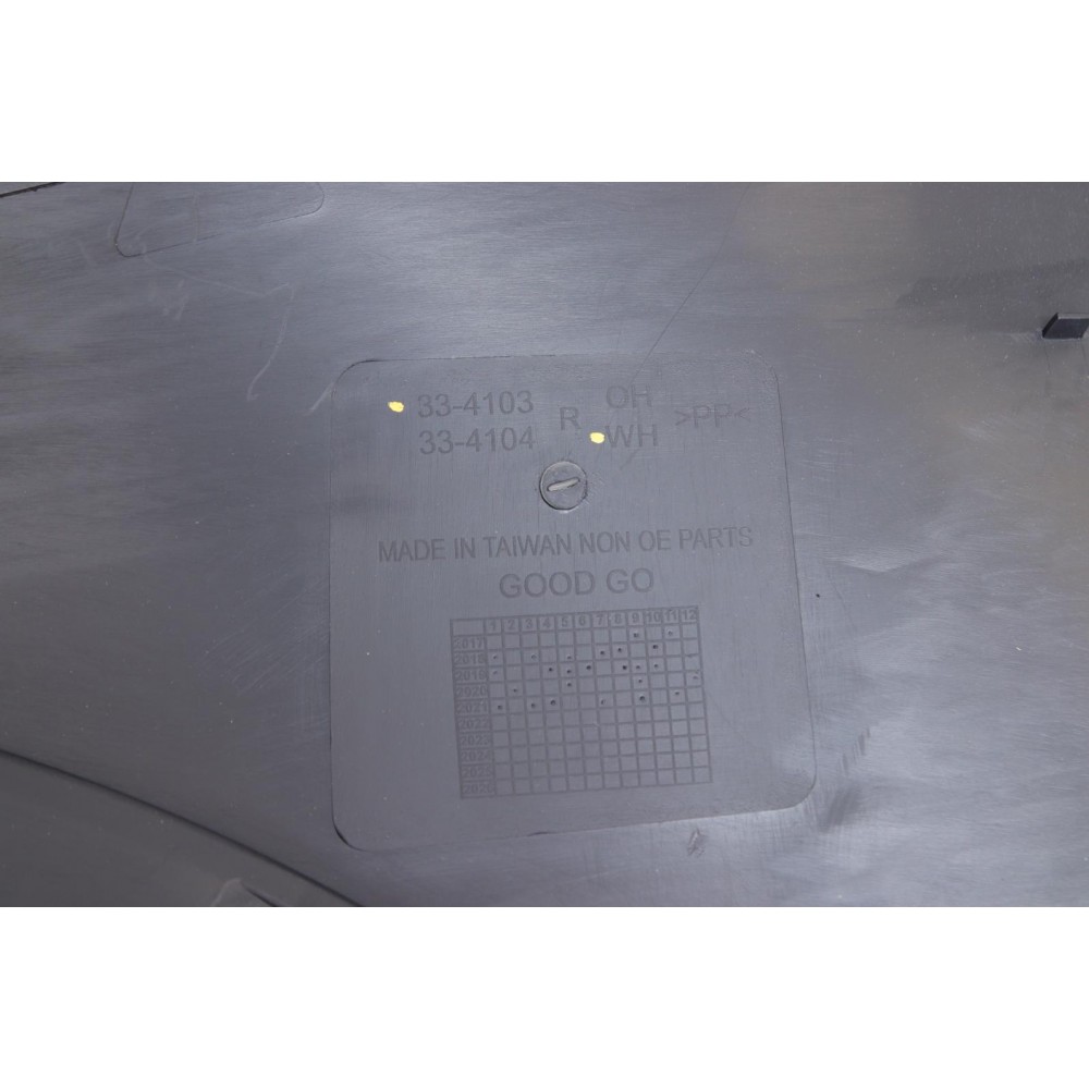 Крило (переднє/L) BMW X5 (E70) 06-13 (с отв. під форсунку омивача)