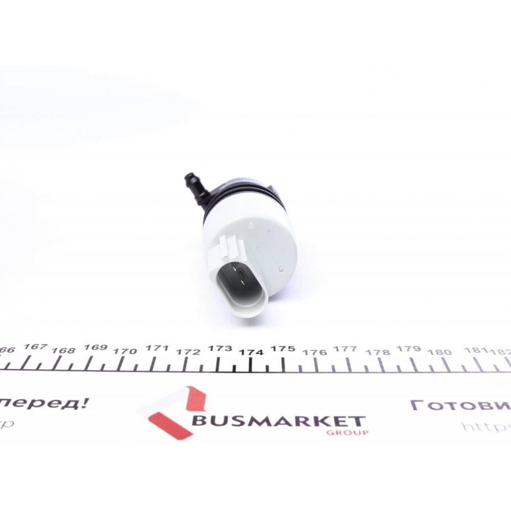 Насос омивача скла передніх фар BMW 3 (E90/F30/F80)/ 5 (E60/F10)/ 7 (E65/E66/E67) X5 (E70) 01-