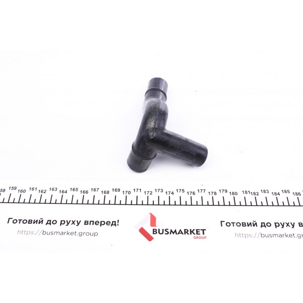 Патрубок вентиляції картера Audi 80 1.6/2.0 91-96
