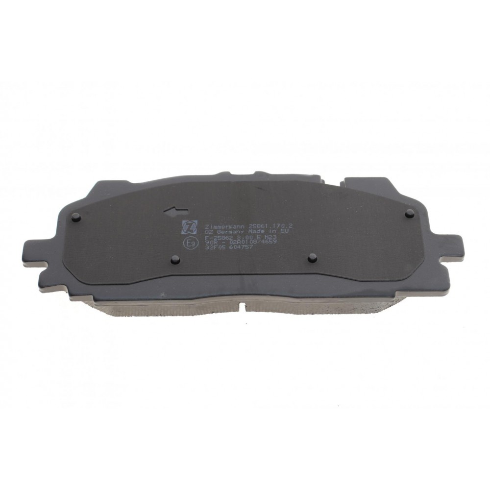 Колодки гальмівні (передні) Audi A5/Q7 2.0-3.0 D 15-/VW Touareg 17- (Akebono) (з аксесуарами)
