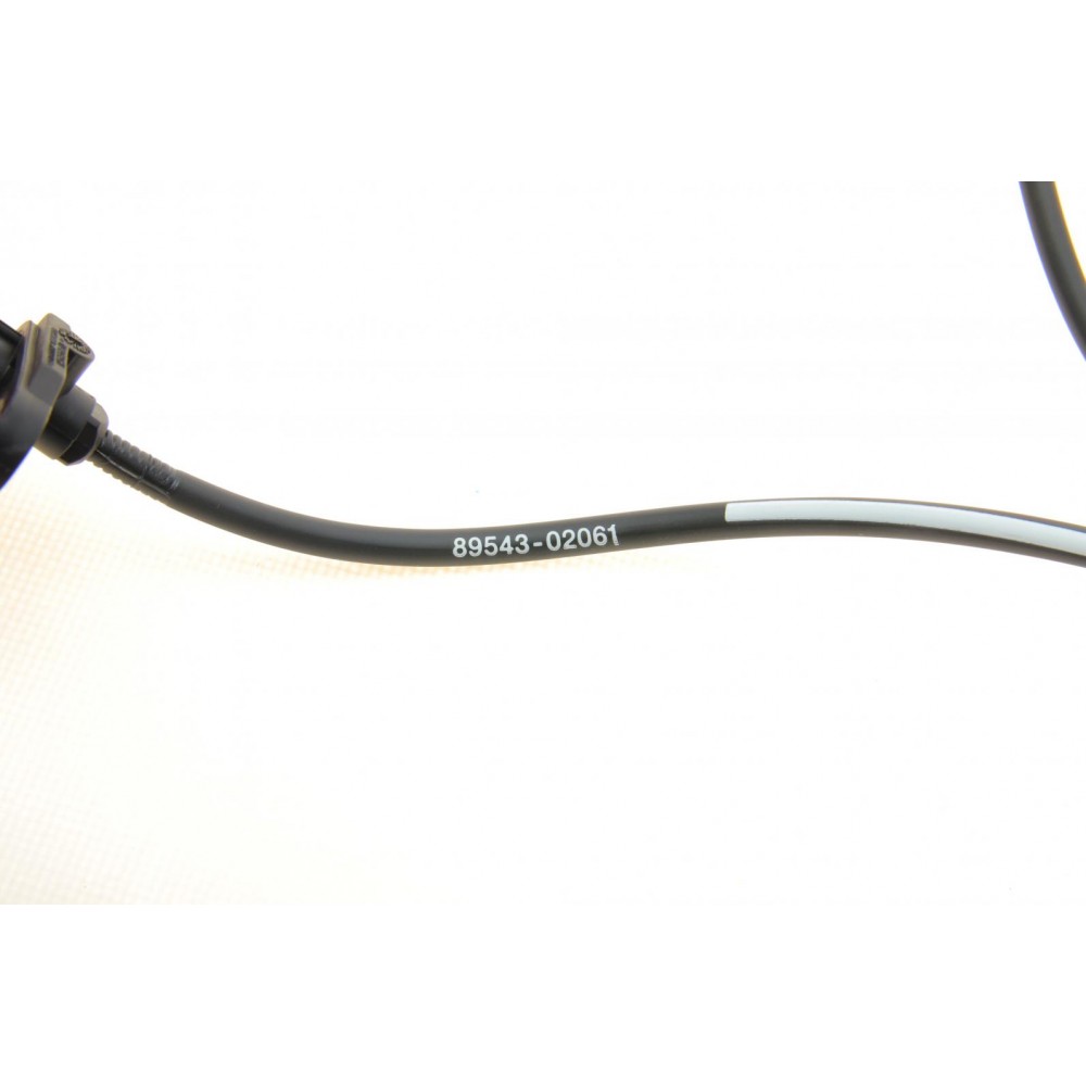 Датчик ABS (передній) Toyota Auris/Corolla/Verso 1.2-2.2D 06-19 (L)