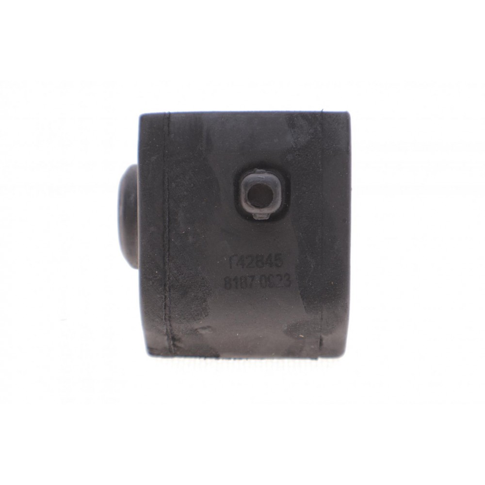 Втулка стабілізатора (переднього) Toyota Rav 4 III 06- (d=23mm) (R)