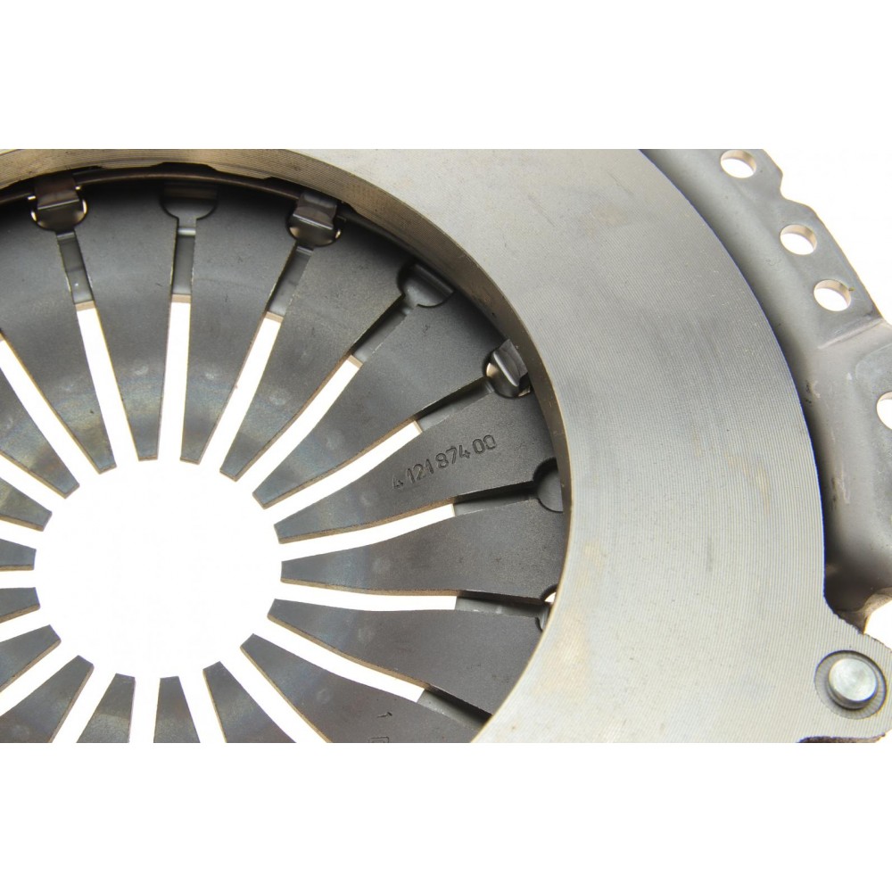 Корзина зчеплення Toyota Land Cruiser 2.4 TD 90-93/Rav4 2.0/2.4 00-13 (d=237mm)