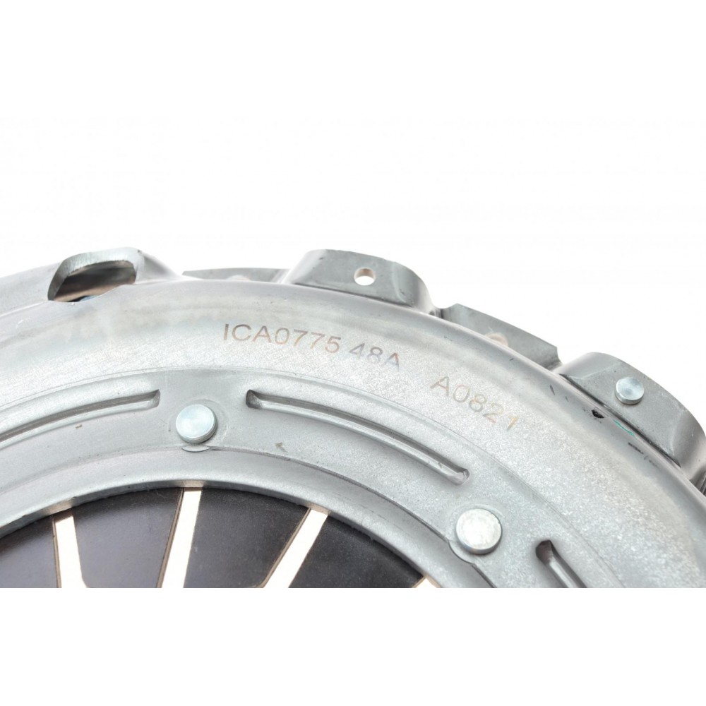 Комплект зчеплення Opel Astra H/Vectra C/Zafira 1.9 CDTI 04-15 (d=240mm) (+вижимний)