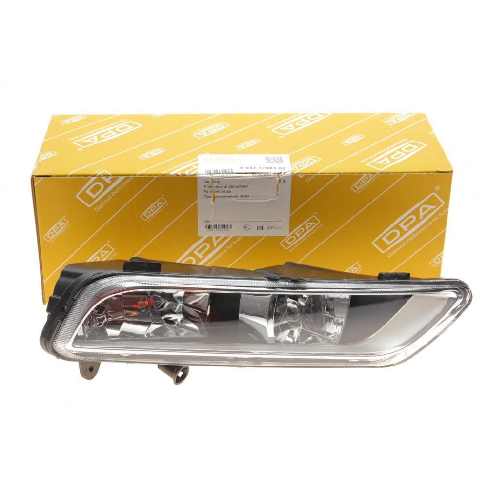 Фара протитуманна VW Passat 10-14 (R)