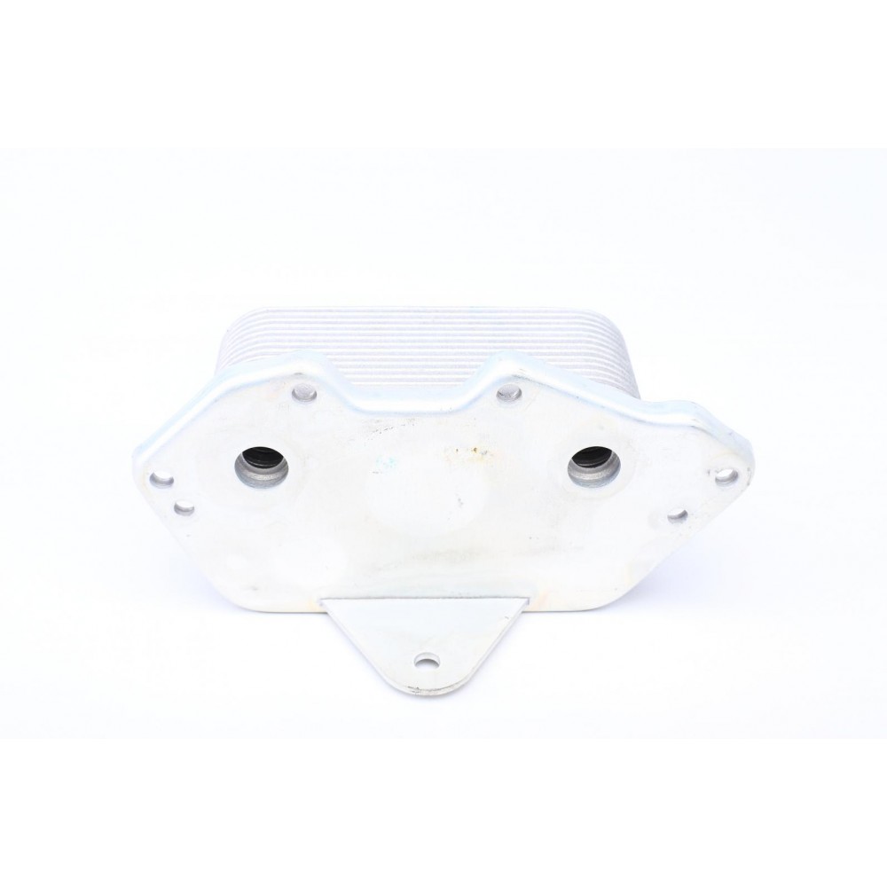 Радіатор масляний Audi A4/A5/A6/A7/Q5/Q7 2.0D-3.2 04- (теплообмінник)