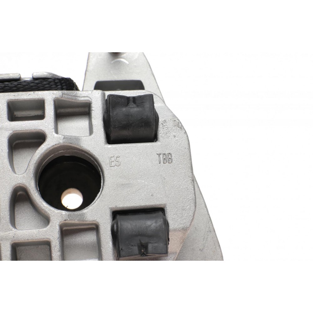 Подушка АКПП Audi A6 2.0-3.2 04-11