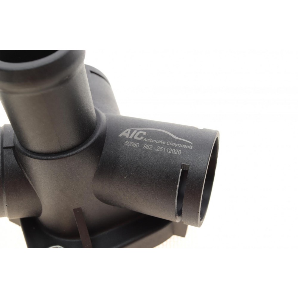 Фланець системи охолодження Audi A4/VW Passat 1.6 94-00