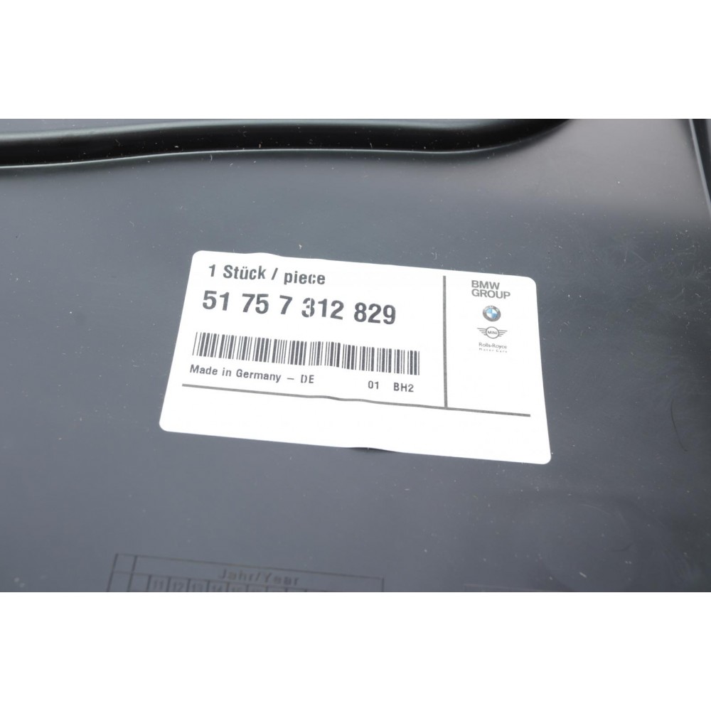 Підкрилок (передній/передня частина) BMW 5 (F10) 10-17 (L)