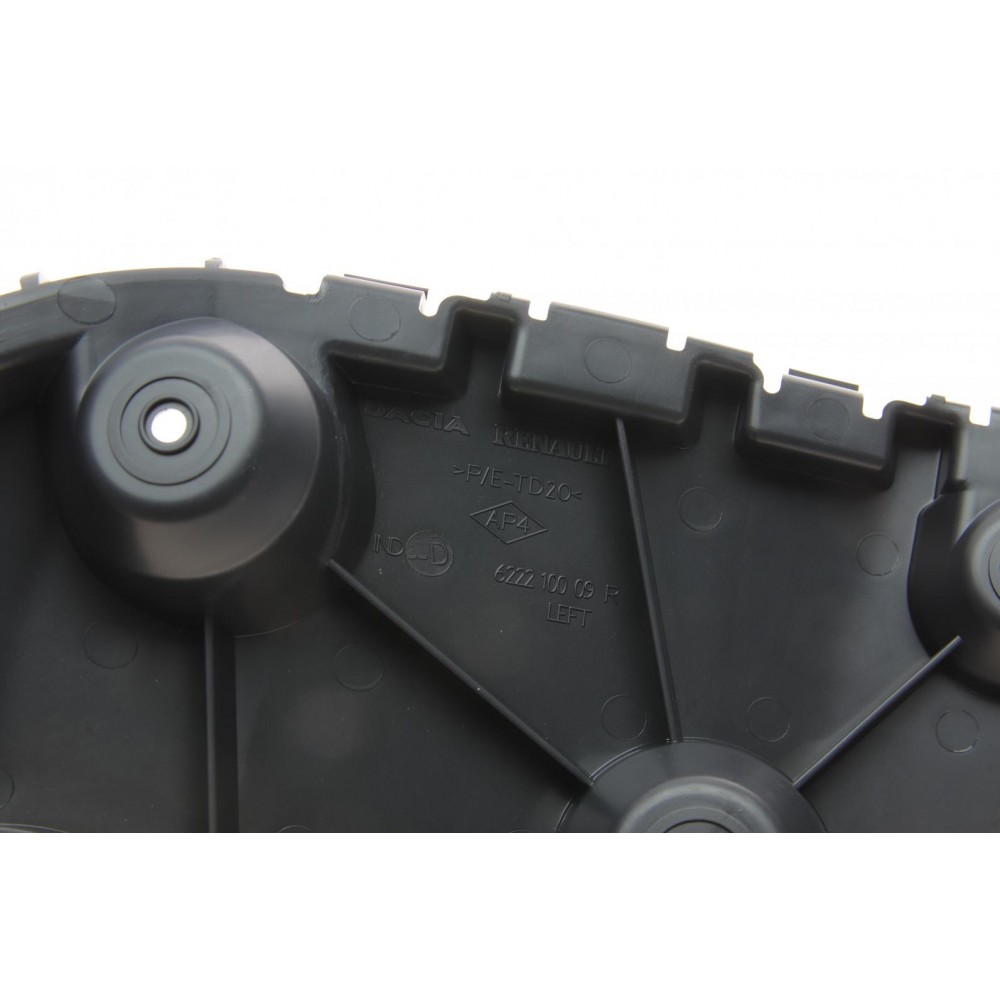 Кронштейн кріплення бампера (заднього) Renault Duster 10-17 (L)