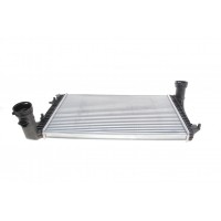 Радіатор інтеркулера VW Caddy III 1.9/2.0 TDI 04-10