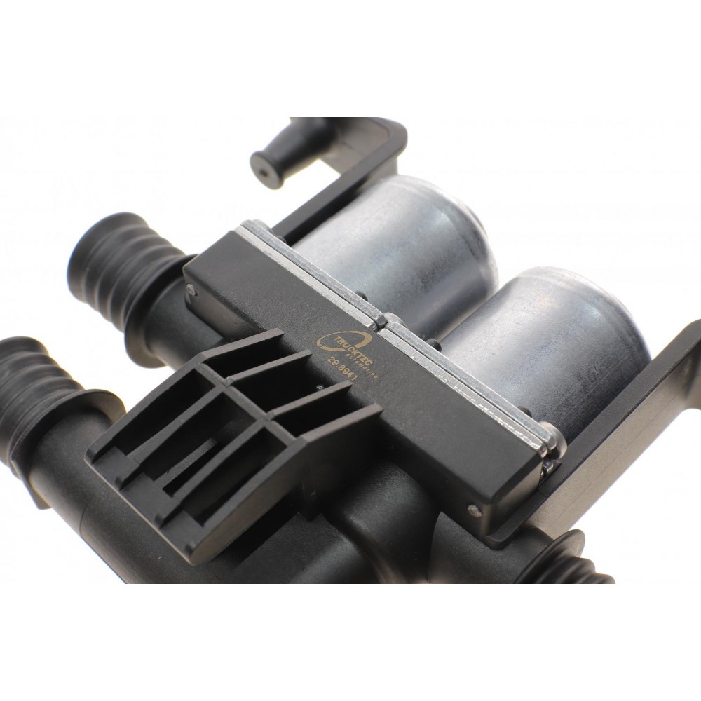 Кран пічки BMW 3 (E90/F30/F80)/5 (E60/F10)/7 (E65/E66/E67) 2.0-6.0 05-11