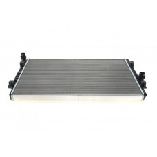 Радіатор охолодження VW Golf VII/Passat/Skoda Octavia/Superb 1.8/2.0 12-
