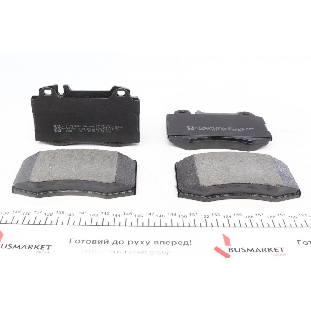 Колодки гальмівні (передні) MB C-class (W203/S202/S203)/CLK 1.8-5.5 99-10 (Brembo)
