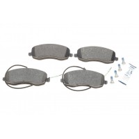 Колодки гальмівні (передні) Citroen C8/Peugeot 807 2.0/2.2 HDi 06-