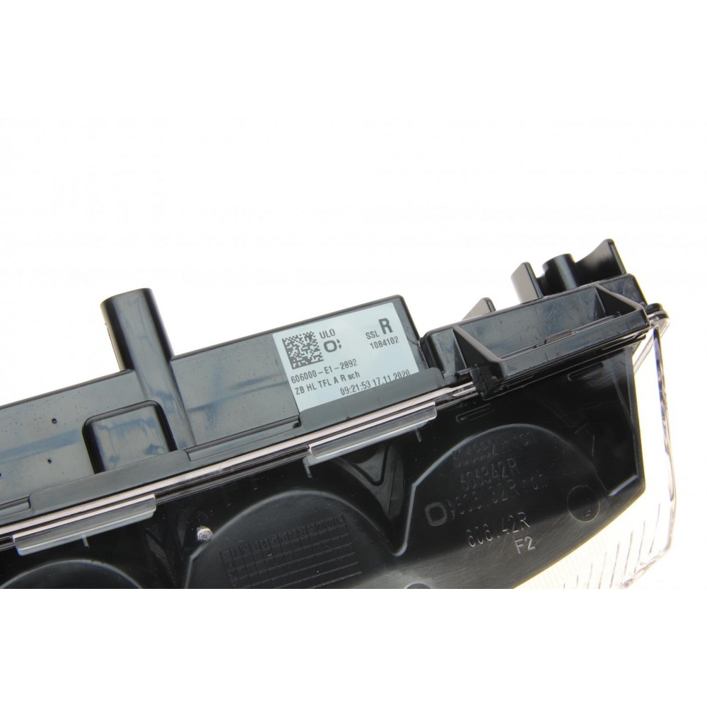 Фара денного ходового світла MB C-Class (W204)/E-Class (W212) 09-14 (R)