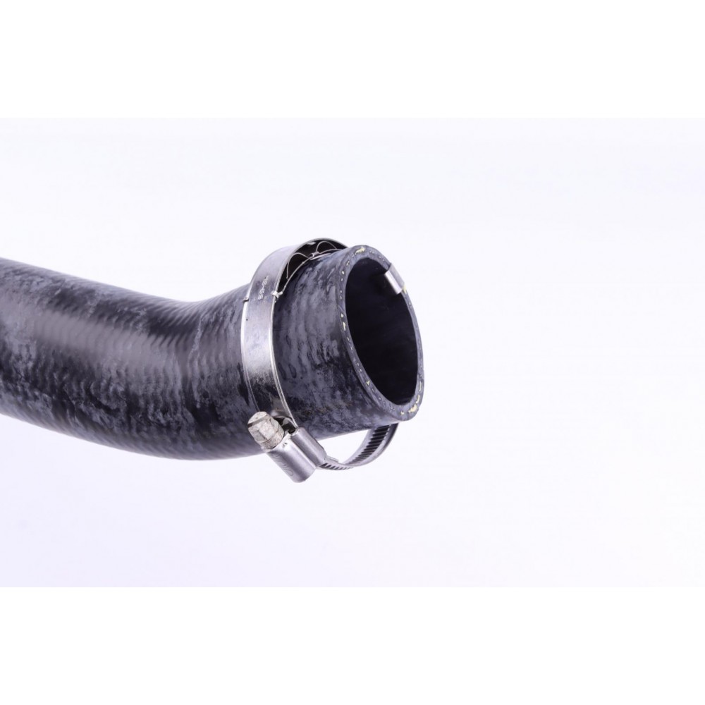 Патрубок інтеркулера Ford Focus 1.6 TDCI 04-12/Volvo S40/V50 1.6D 05-12