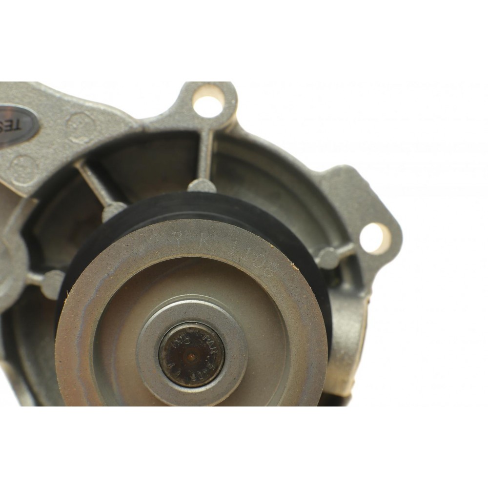 Помпа води Jeep Cherokee 2.5/2.8 CRD 4x4 01-08 (22z) (R/B) (7 лоп.)