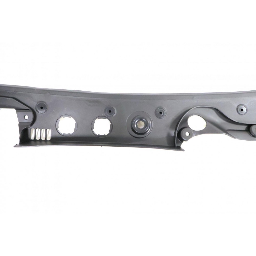 Планка під скло лобове BMW 5 (F10/F11) 09-16