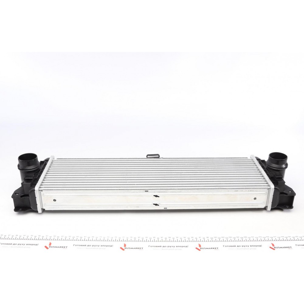 Радіатор інтеркулера MB Sprinter 2.2CDI OM651 09- (640x202x64) d1/d2=56mm