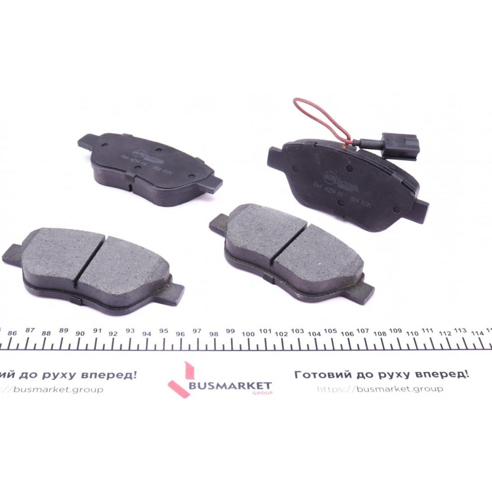 Колодки гальмівні (передні) Fiat Doblo/Citroen Nemo/Peugeot Bipper (Bosch) (з датчиком)
