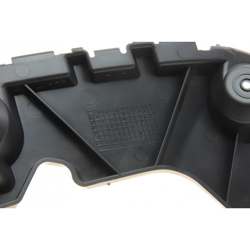 Кронштейн кріплення бампера (заднього) Renault Duster 10-17 (L)
