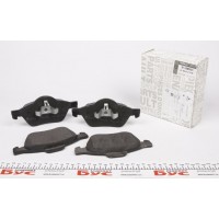Колодки гальмівні (передні) Renault Megane II/Scenic II 1.4-2.0D 02-