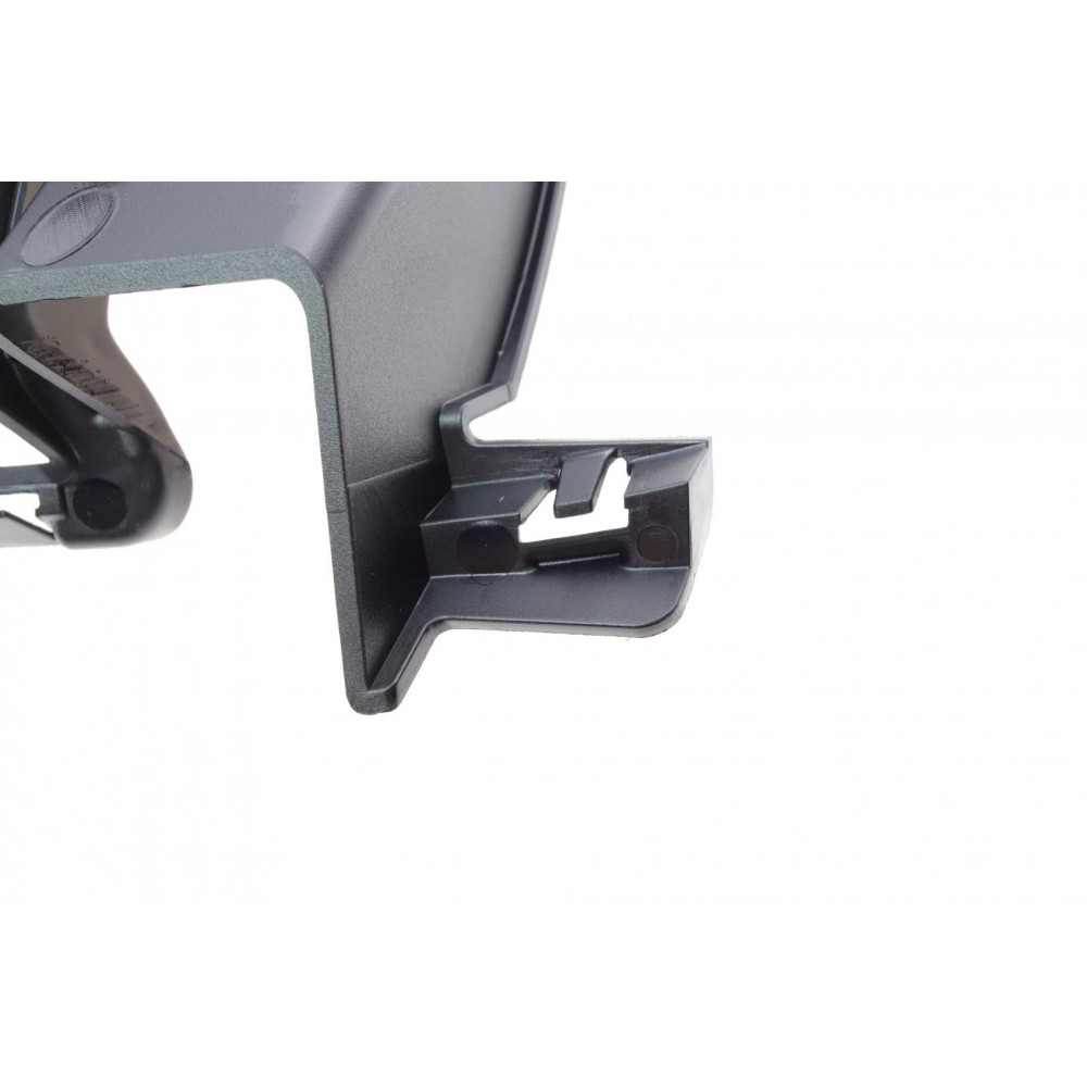 Решітка бампера BMW X5 (G05) 18-(R)