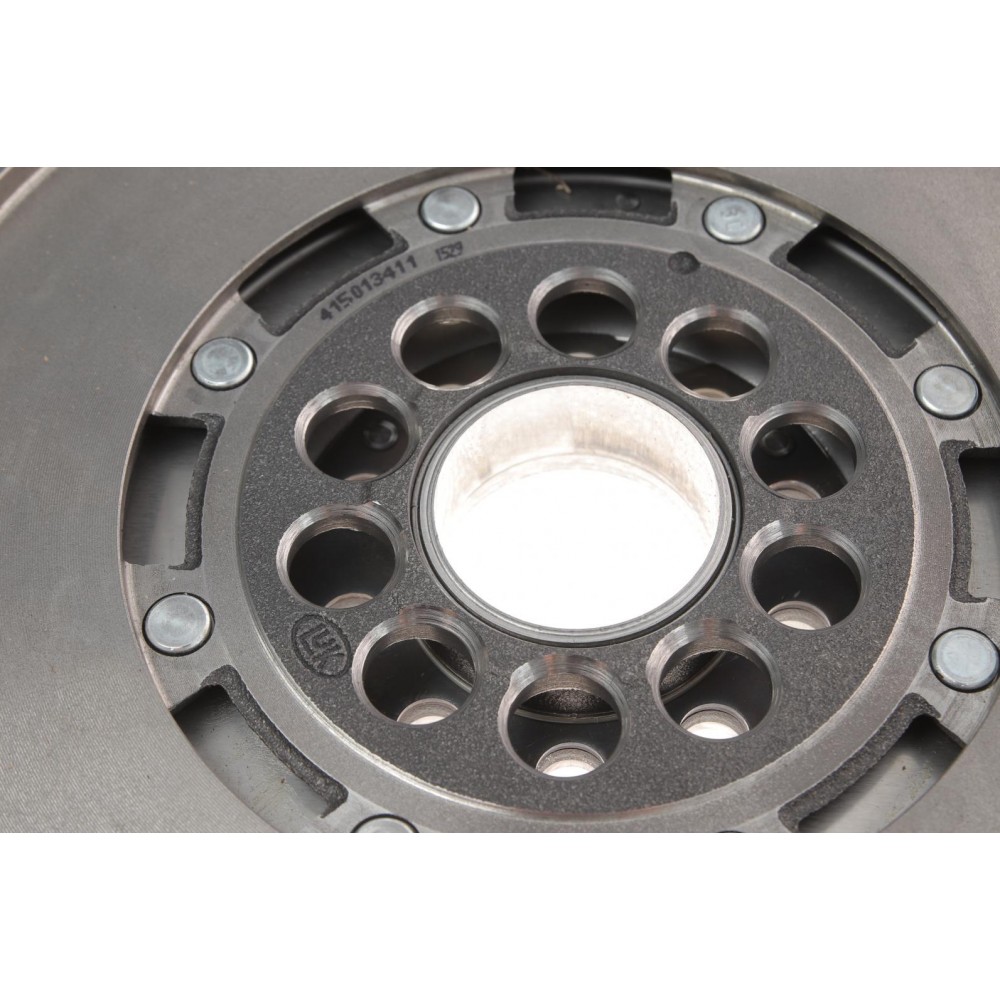 Демпфер зчеплення Volvo C30/C70/S40/S60/S80/V40/V50/V70 95-12