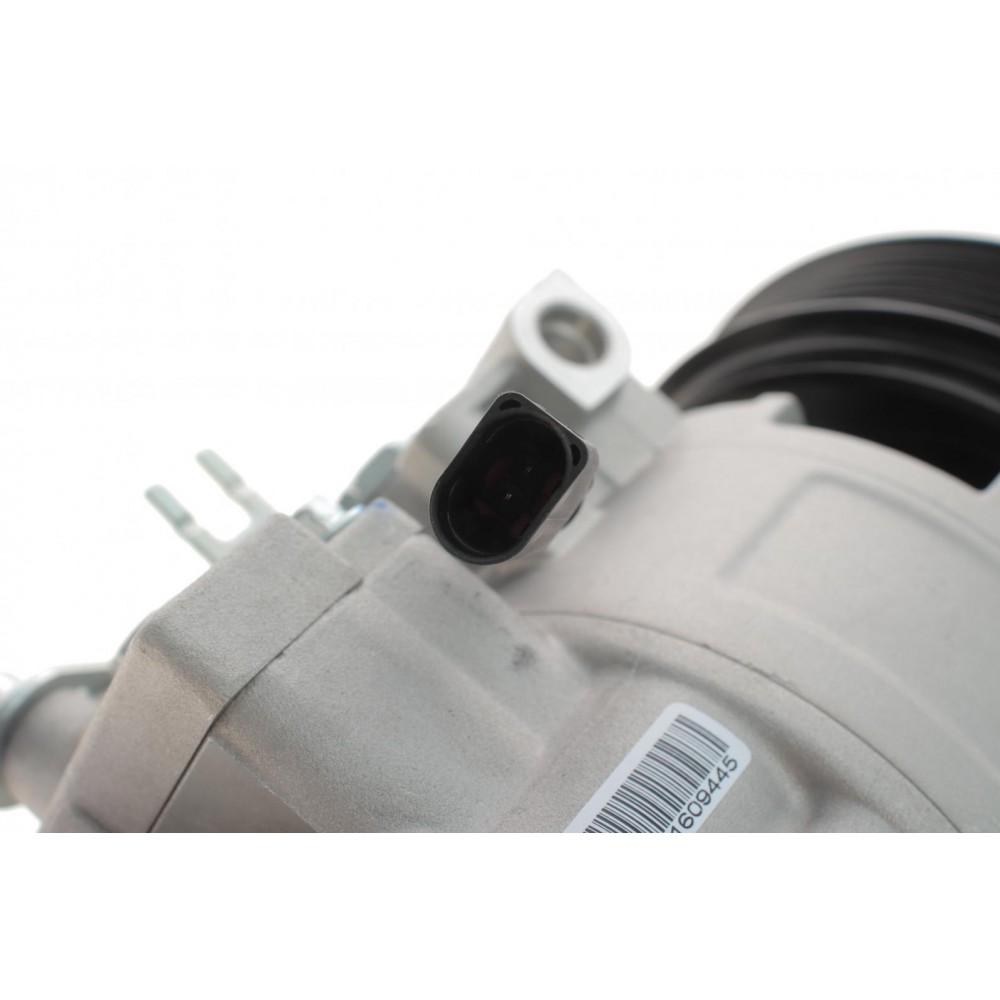 Компресор кондиціонера Audi A3/A4/A5/A6/A7/Q5 2.0-3.0D 00-20