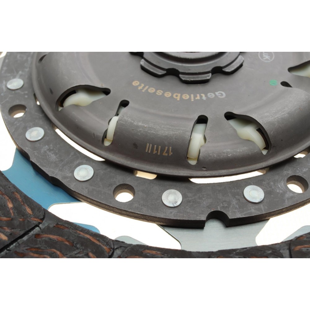 Комплект зчеплення Opel Astra H/Vectra C 1.9CDTI 04- (d=240mm)