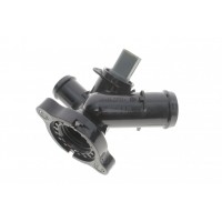 Фланець системи охолодження VW Golf/Jetta 06-14