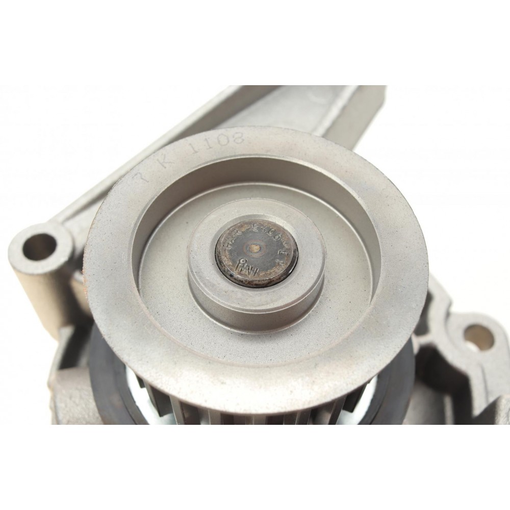Помпа води Jeep Cherokee 2.5/2.8 CRD 01-08 (22z) (R/B) (7 лоп.)