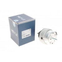 Подушка двигуна Audi A4/A6/ VW Passat 2.5 TDI 97-05