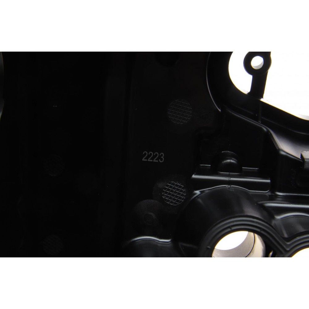 Кришка клапанів BMW 3 (F30/F80)/4 (F32/F82)/5 (F10/)X5 (F15/F85) 1.5 13- B38