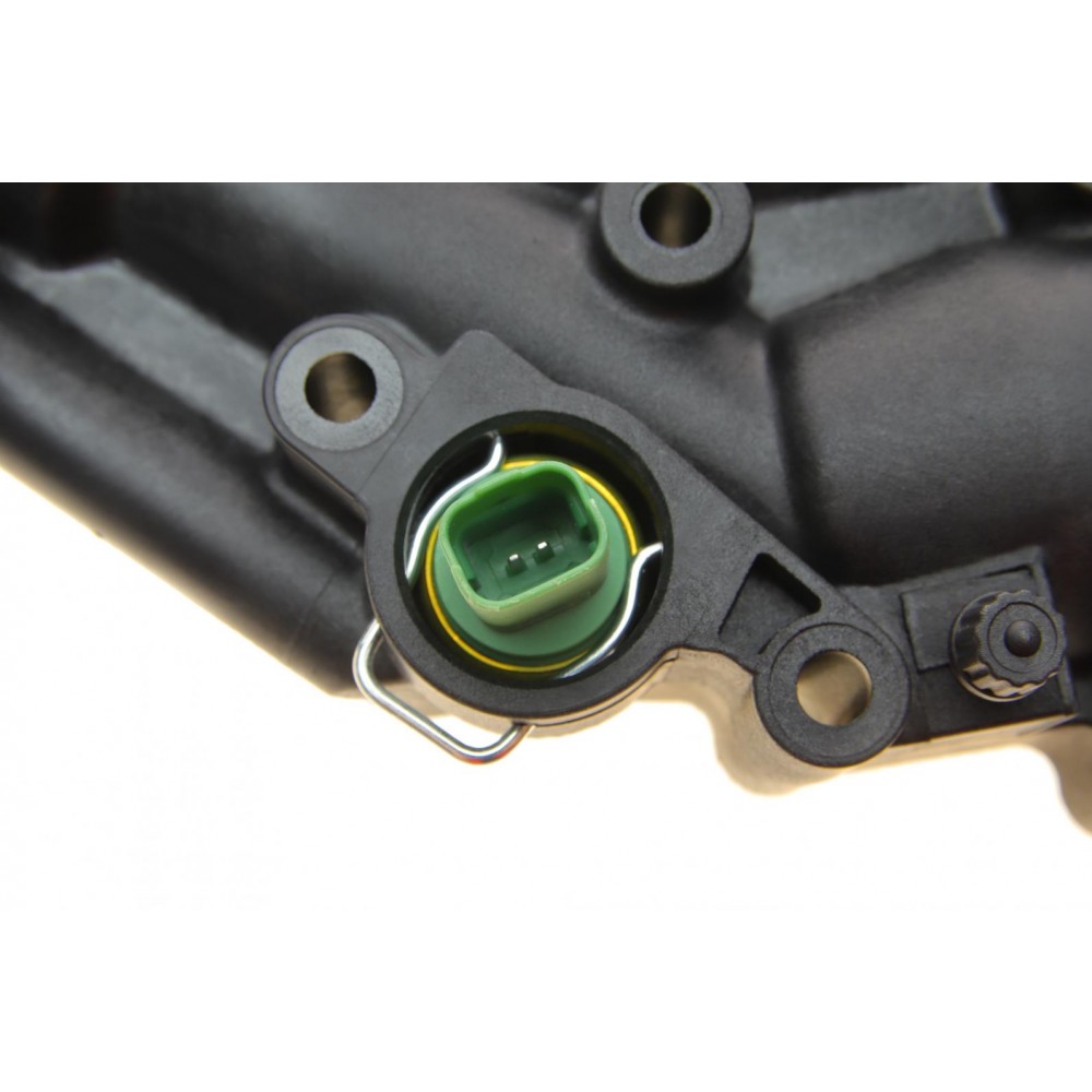 Фланець системи охолодження Peugeot  307/407 2.2 16V/2.7HDi 04-