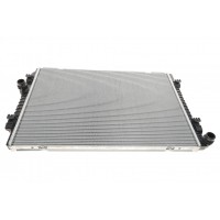 Радіатор охолодження Audi A3/Q3/Seat Leon/Skoda Kodiaq/Octavia/VW Golf/Passat 2.0TDI 12-