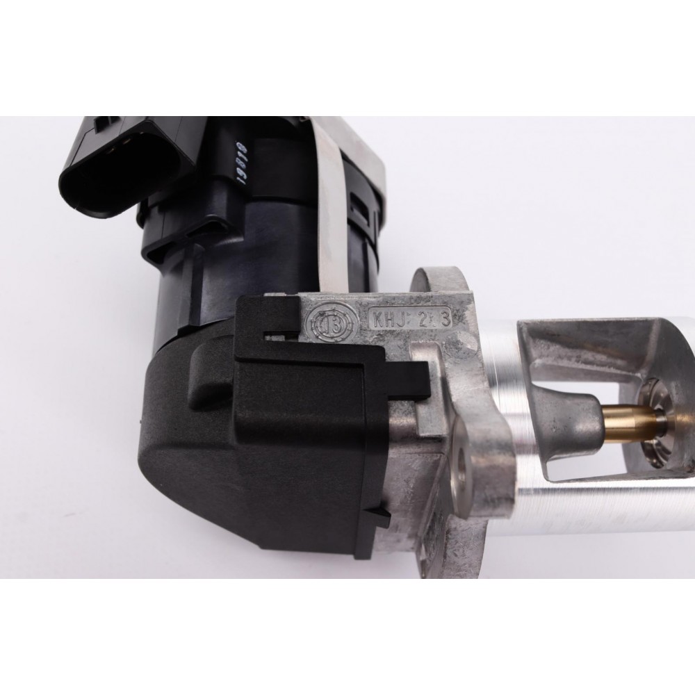 Клапан EGR MB E-class (W211/S211)/S-class (W221) 3.0CDI (OM642) 05-