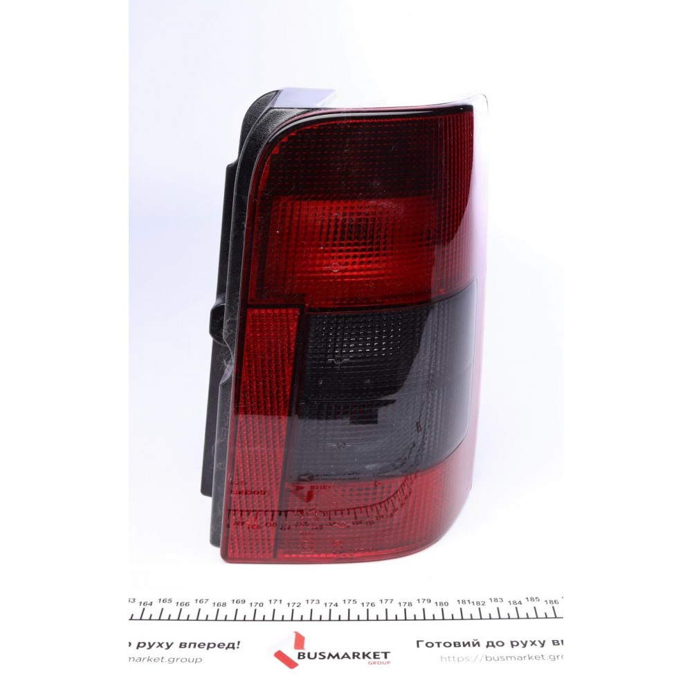 Ліхтар задній Peugeot Partner/Citroen Berlingo 96-11 (R)