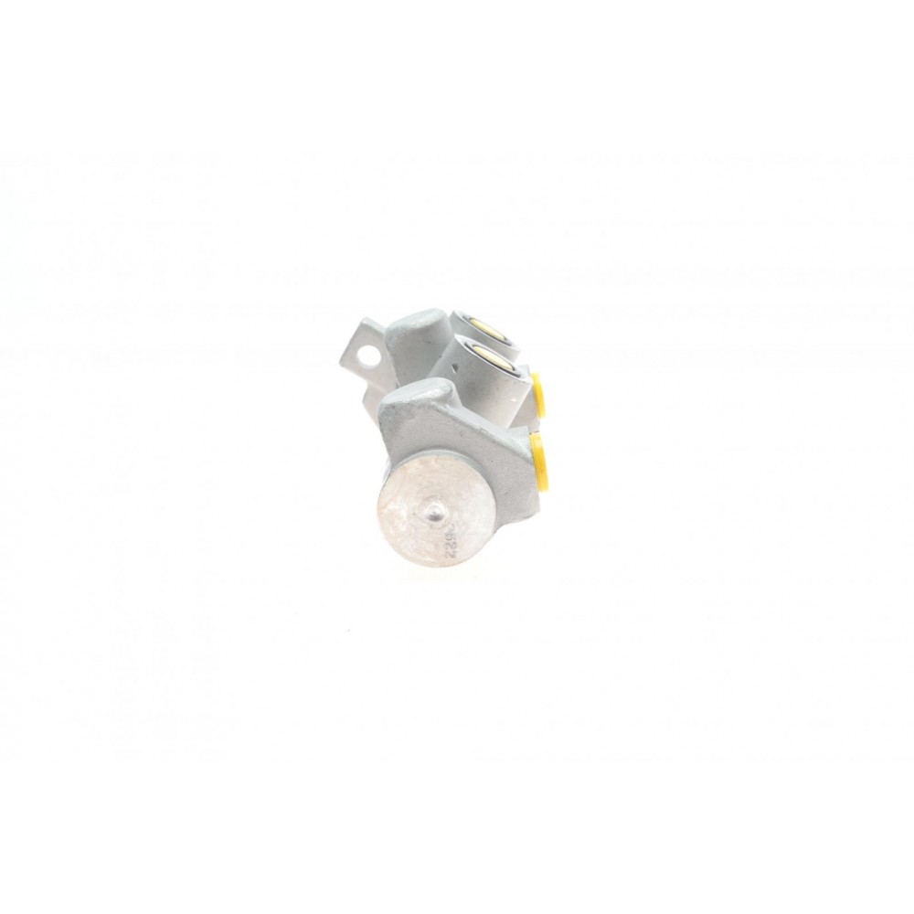 Циліндр гальмівний (головний) Citroen C4 1.4/1.6HDi 04-11/Peugeot 307 1.4-2.0HDi 00-09